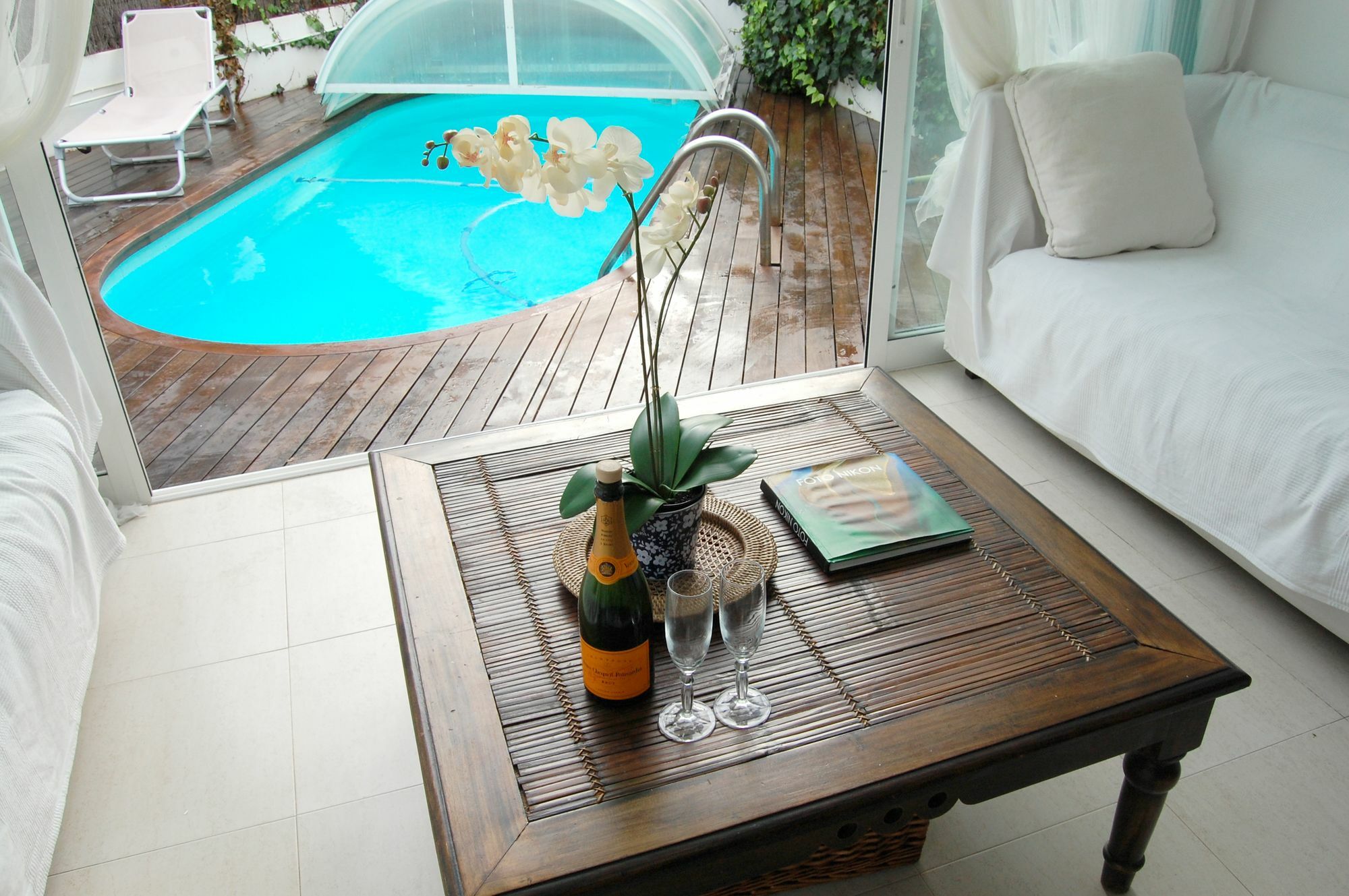 New Opening Villa Oasis Terramar Sitges Eksteriør billede