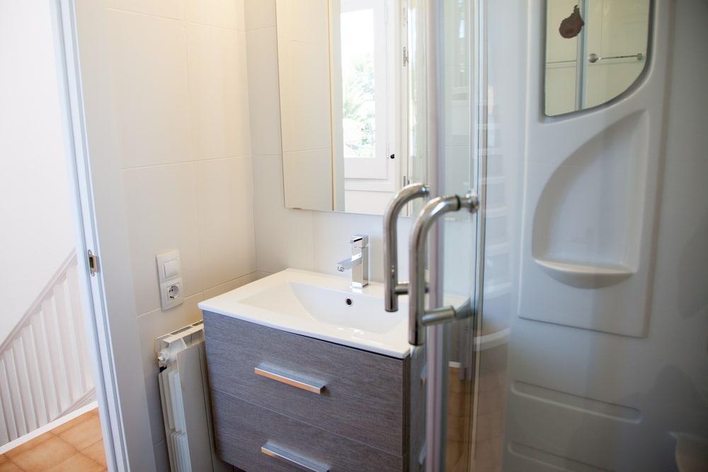 New Opening Villa Oasis Terramar Sitges Eksteriør billede