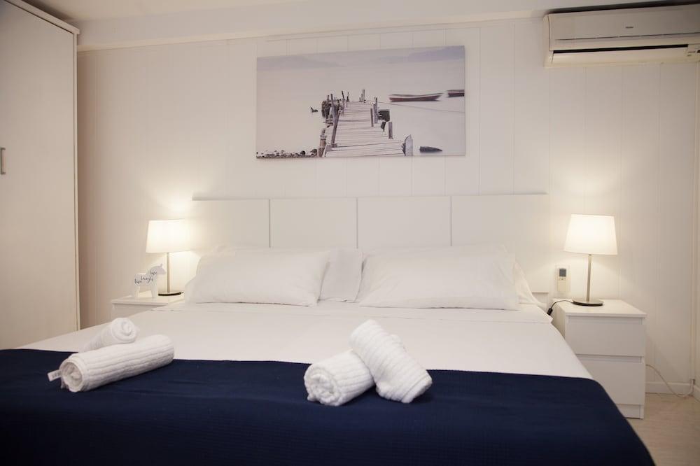 New Opening Villa Oasis Terramar Sitges Eksteriør billede